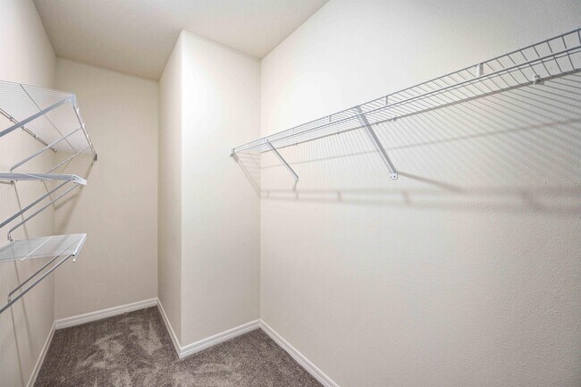 Building Photo - 17308 Reserva Dr