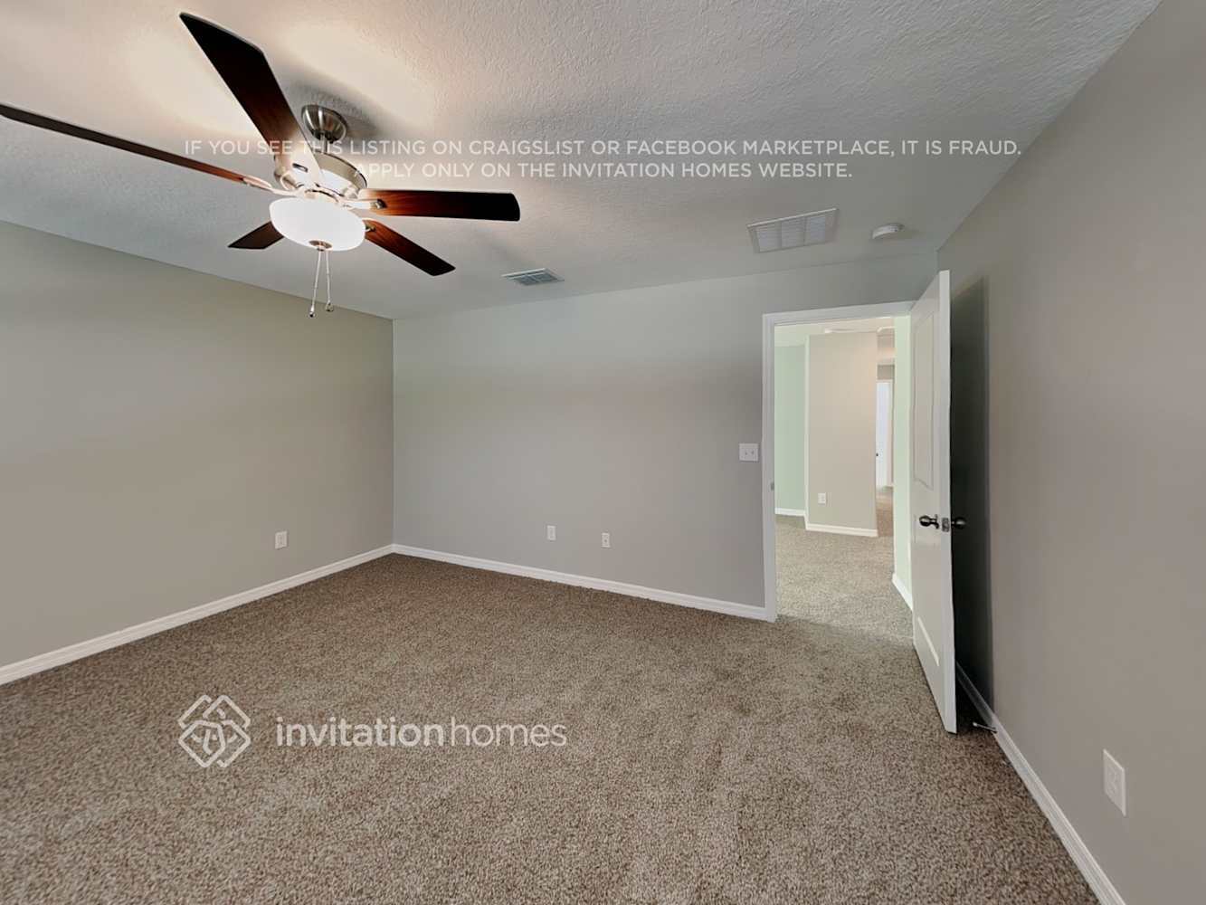 Building Photo - 2228 Jungle Dr