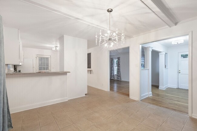 Building Photo - 3976 Wedgefield Cir