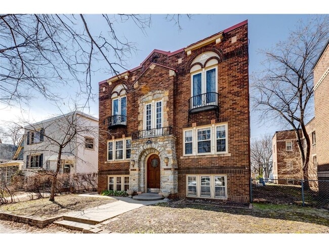 Building Photo - 3406 Harriet Ave