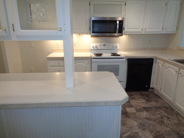 Building Photo - 21015 Sweet Blossom Ln