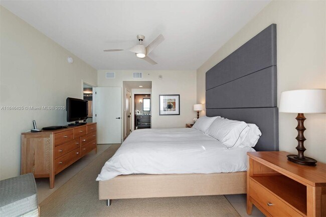 Building Photo - 6799 Collins Ave