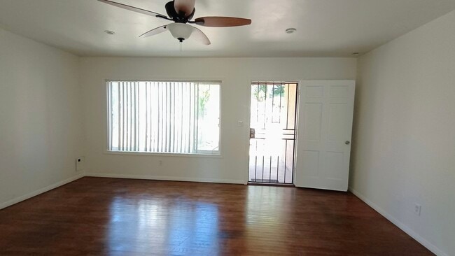 Building Photo - 5130 Savannah St