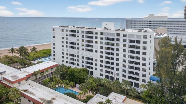 Building Photo - 1500 N Ocean Blvd