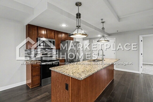 Building Photo - 525 W Lafayette Blvd