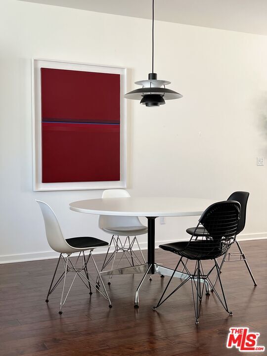 Building Photo - 2528 Via Artis