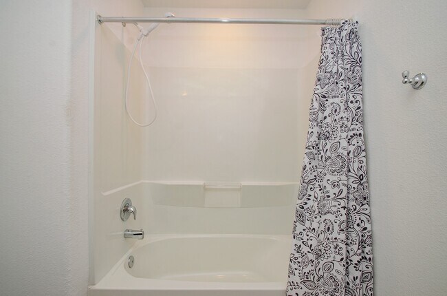 Building Photo - 4355 Palmetto Grv Ln