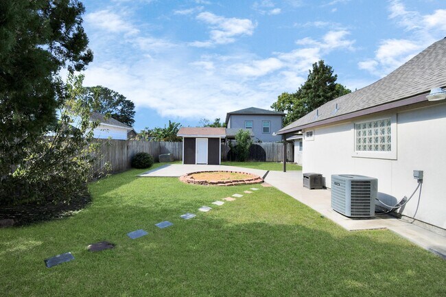 Building Photo - 3503 Nayland Rock Dr