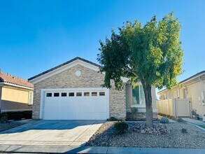 Building Photo - JUST REDUCED! Apple Valley 55 + Senior Resort Living Community of Sun City Del Webb