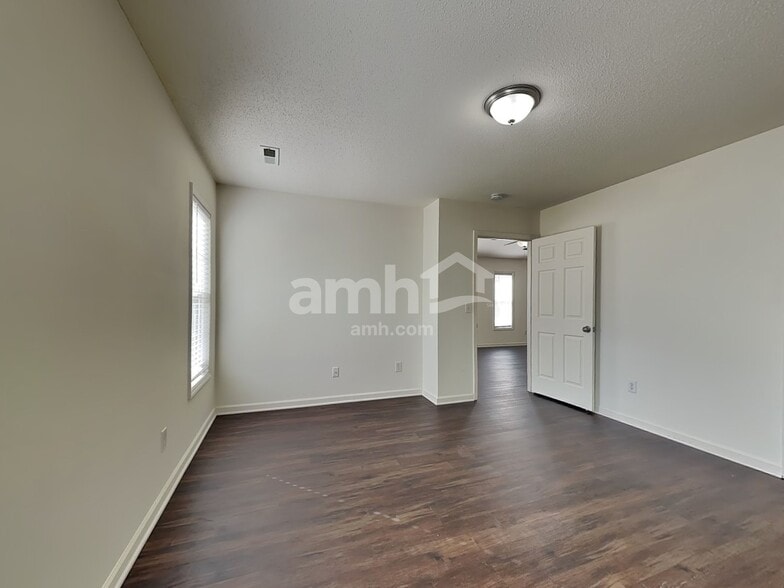 Building Photo - 133 Tudor Downs Rd