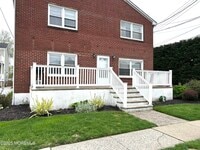 Building Photo - 819 16th Ave