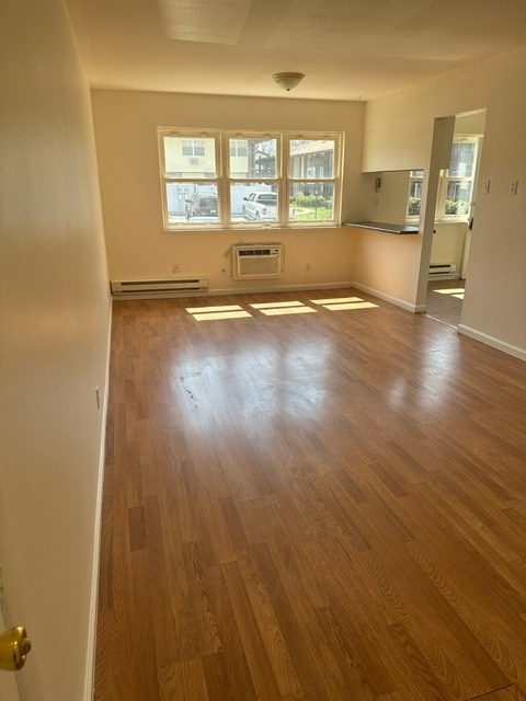 Building Photo - 7594 Hazelcrest Dr