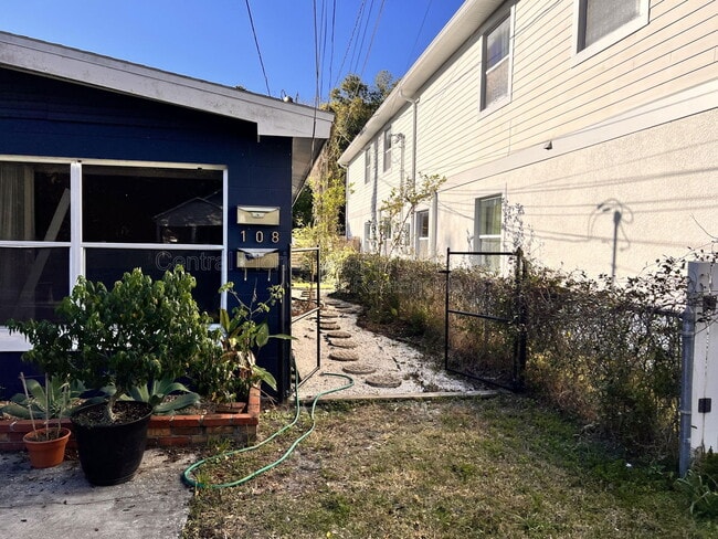 Building Photo - 108 E Winter Park St