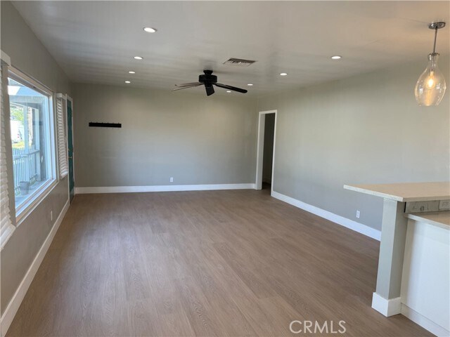 Building Photo - 7358 Riverton Ave