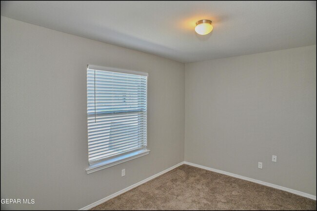 Building Photo - 14176 Charles Pollock Ave