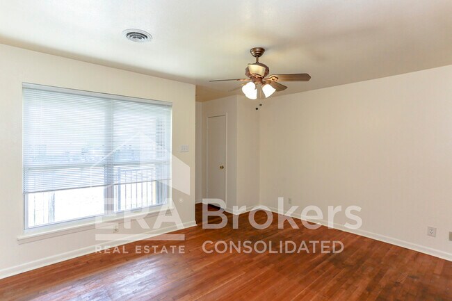 Building Photo - 1401 Illinois Ave