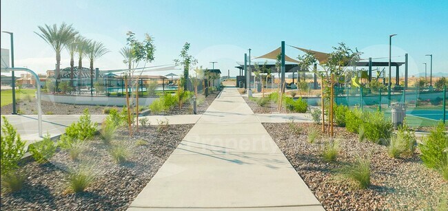 Building Photo - 1235 W Sparrow Dr