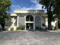 Building Photo - 2628 Newton Ave