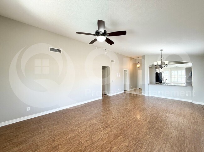 Building Photo - 13373 W Boca Raton Rd