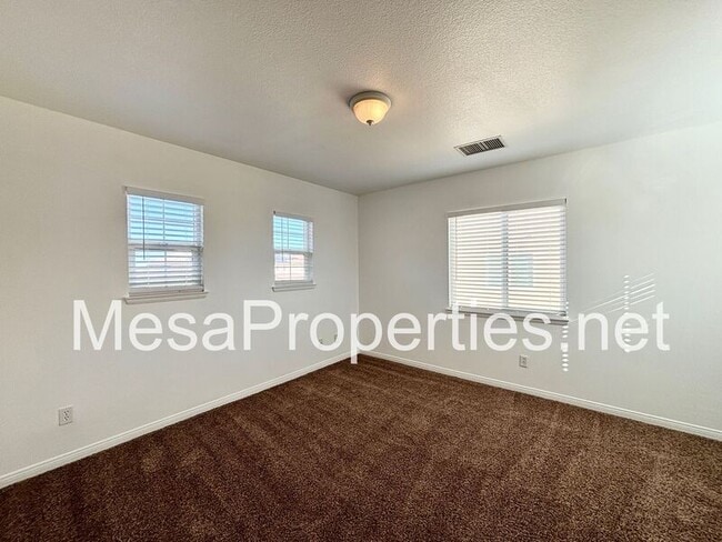 Building Photo - 12425 Deborah Pl