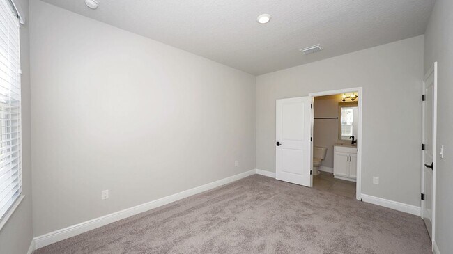 Building Photo - 407 Gowdy Rd