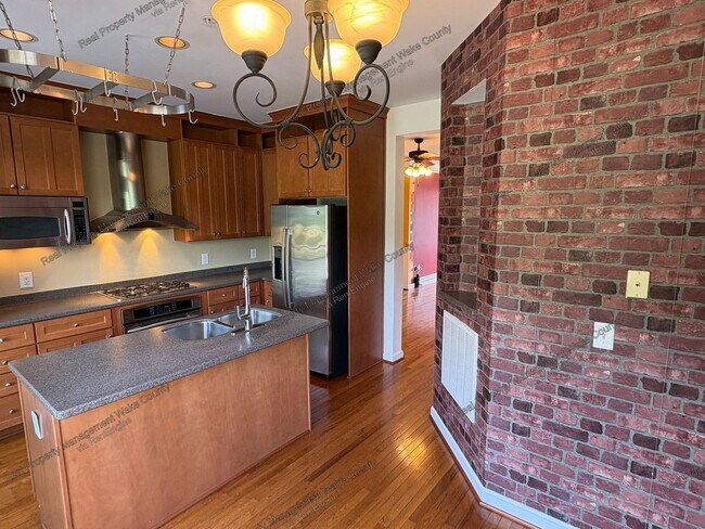 Building Photo - 1230 Capability Dr