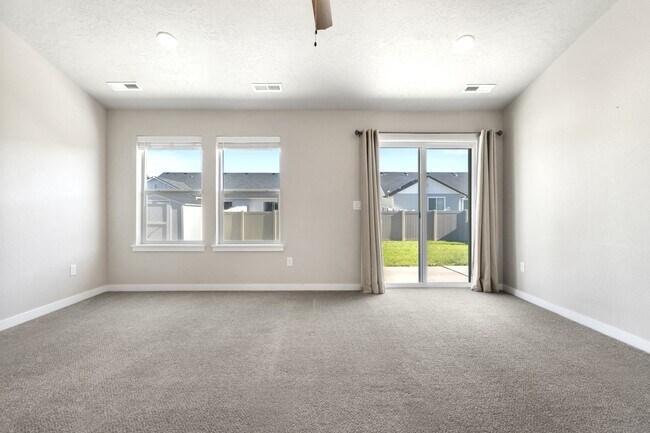 Building Photo - 12087 W Soapstone Dr