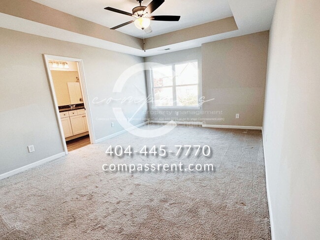 Building Photo - 200 Lyndon Wy NW