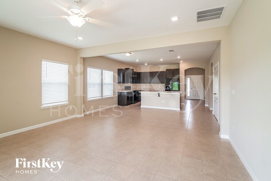 Building Photo - 5476 Preston Bentley Dr