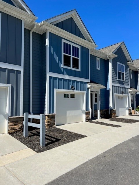 Building Photo - 2032 Summey Ave