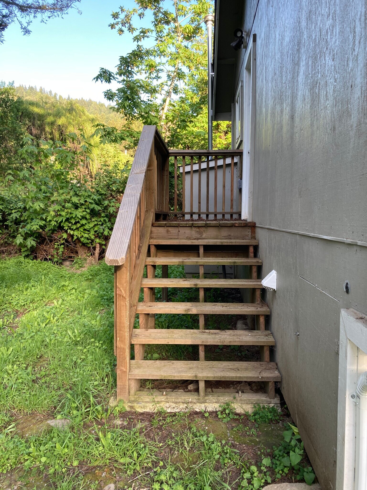 Back steps - 405 Newton Rd