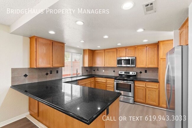 Building Photo - 9082 Westvale Rd