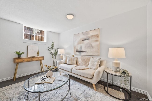 Building Photo - "Spacious 5-Bedroom Gem with Hardwood Floors & Cozy Fireplace in Denver's Heart!"