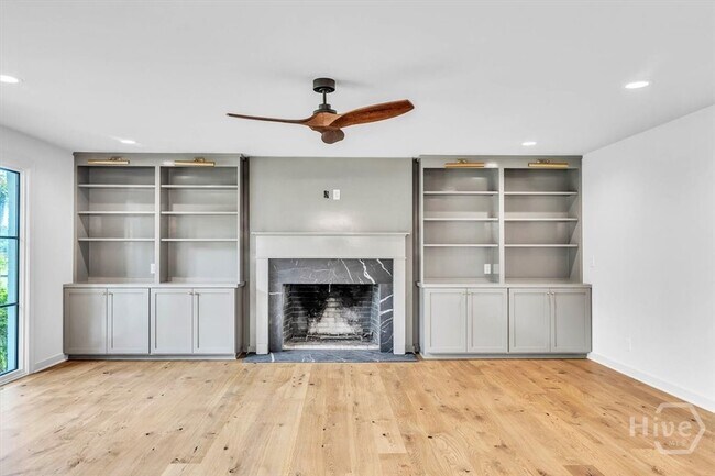 Building Photo - 138 Cardinal Rd