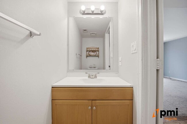 Building Photo - 2 PRIMARY BEDROOMS, LIVING ROOM AND DINING, PETS ALLOWED