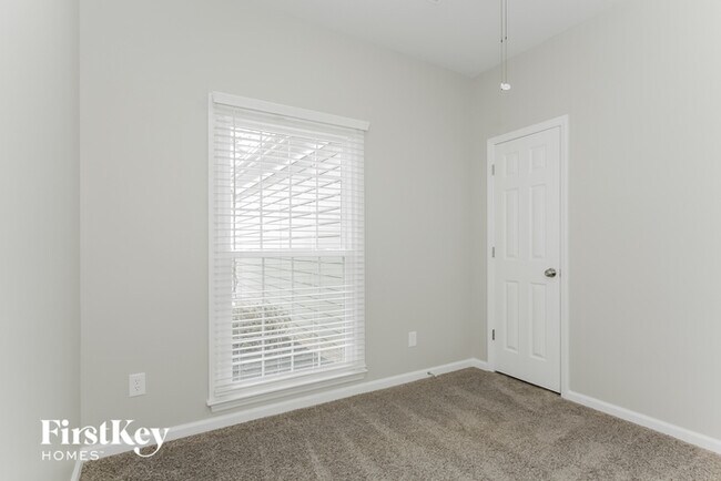 Building Photo - 8616 Walsham Dr