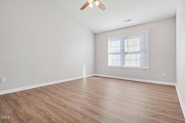 Building Photo - 5005 Marathon Ln