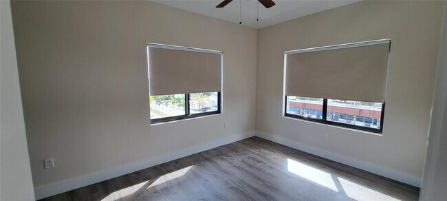 Building Photo - 3801 Davie Blvd