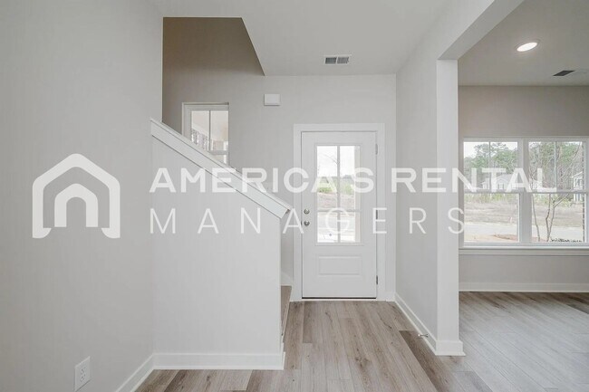 Building Photo - Modern Elegance at Unali Townes!