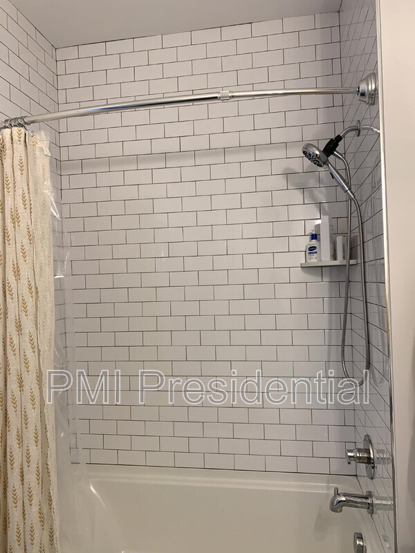 Building Photo - 1318 N 34th St