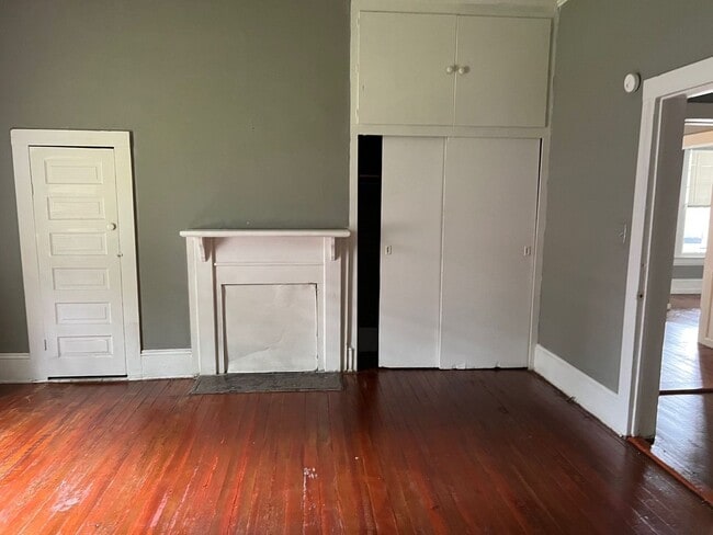 Building Photo - Large 3 Bedroom Home in Edgecombe County -...