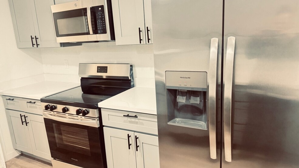 Building Photo - 12706 94th Ave E