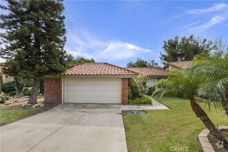 Building Photo - 1364 Orchard Cir