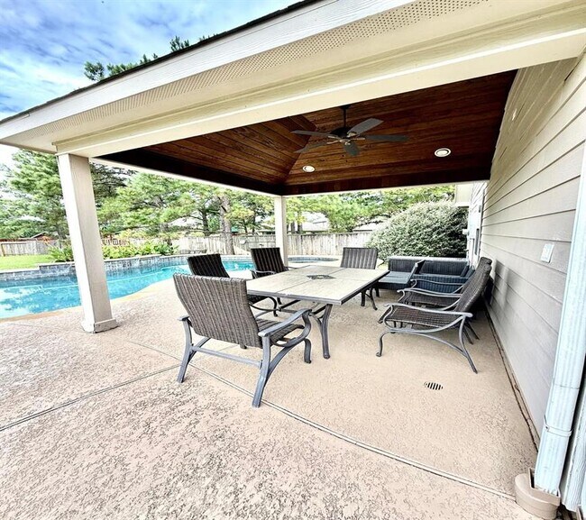 Building Photo - 95 Sagamore Ridge Pl