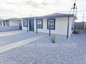 Building Photo - 7412 N 62nd Ave