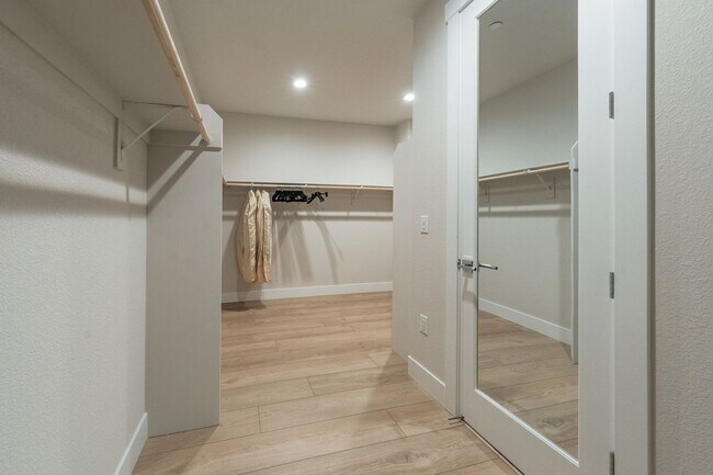 Building Photo - Newly Built 5BR Luxury Home in El Dorado Hills – 3,926 Sq Ft!
