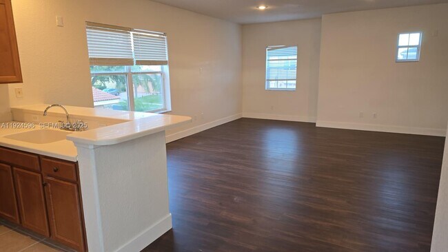 Building Photo - 2802 Quiet Water Trail