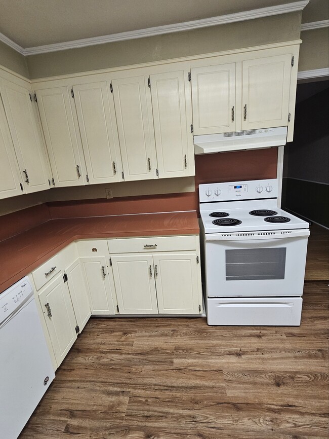 Building Photo - 1128 S Shireview Cir