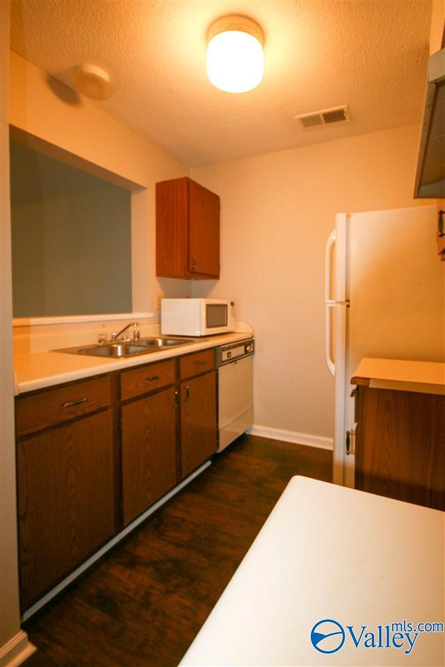 Building Photo - 104 Westscott Dr