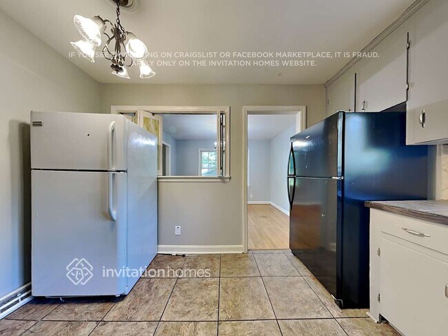 Building Photo - 2501 Wensley Dr